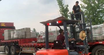 榆林 黄金麻冰裂纹，地铺石装车