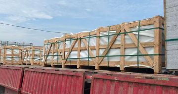 榆林 芝麻白花岗岩地铺石出口专车-泰国游