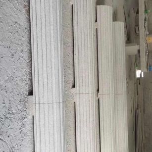 榆林 花岗岩厂家带你看白麻花岗岩门楼大柱柱皮