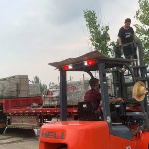 榆林 黄金麻冰裂纹，地铺石装车