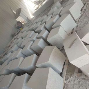 榆林 白麻花岗岩异形坐凳