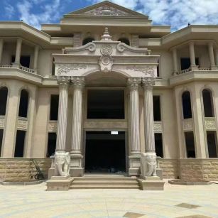 榆林 黄金麻别墅外墙干挂，大柱，大象，蘑菇石，雕花板