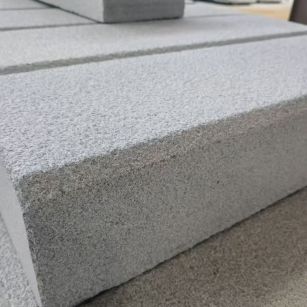 榆林 芝麻灰荔枝面路沿石