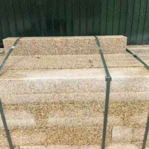 榆林 黄金麻花岗岩石材机切面栏杆料半成品