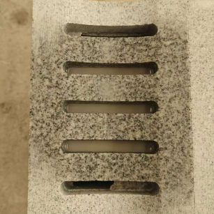 榆林 芝麻白拉丝面花岗岩U型开槽排水槽