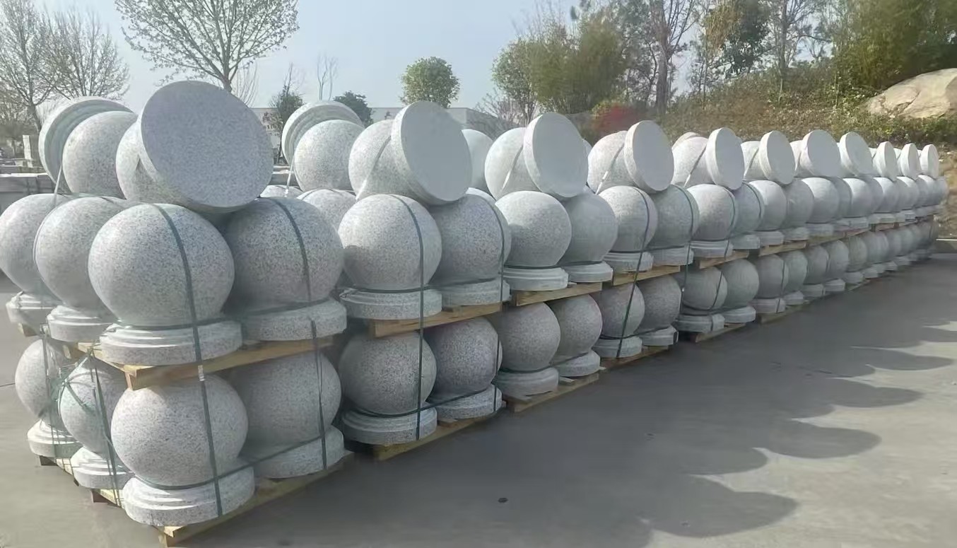 榆林 白麻花岗岩石材圆球，石球，挡车球，隔离球，景观石球，风水球等