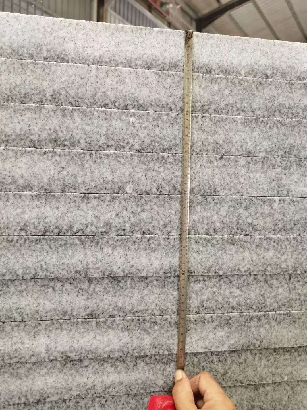 榆林 芝麻白火烧成品厚薄均匀，B料价格接近A料质量