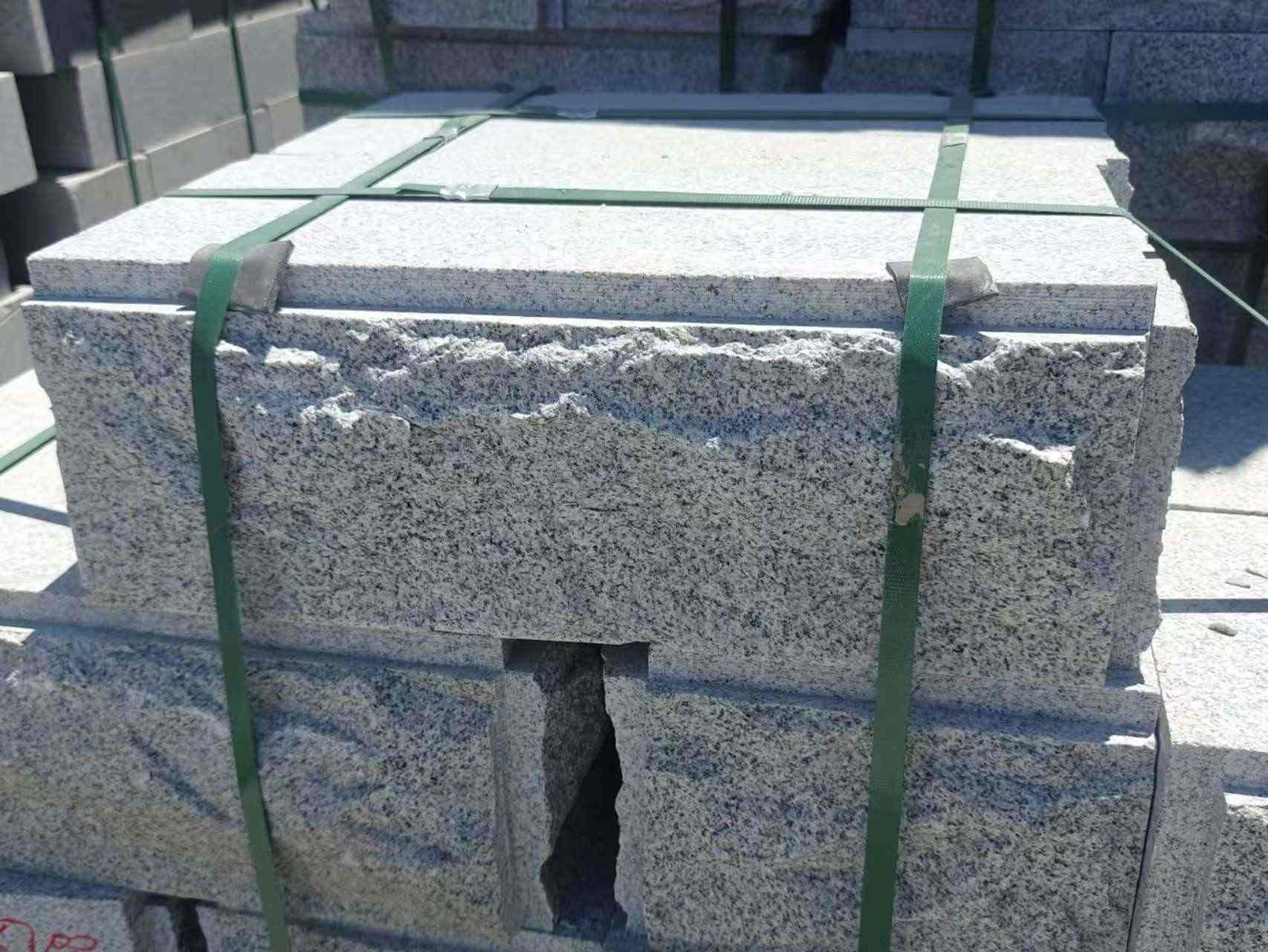 榆林 芝麻白花岗岩自然面成品