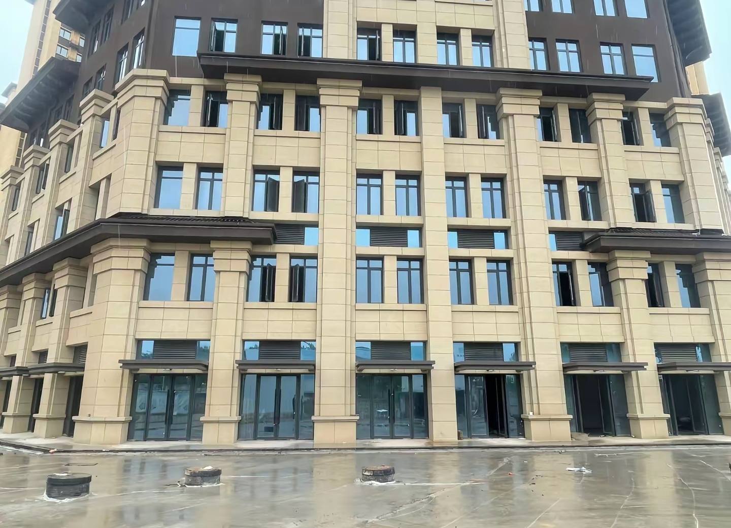 榆林 黄金麻花岗岩荔枝面小区外墙干挂