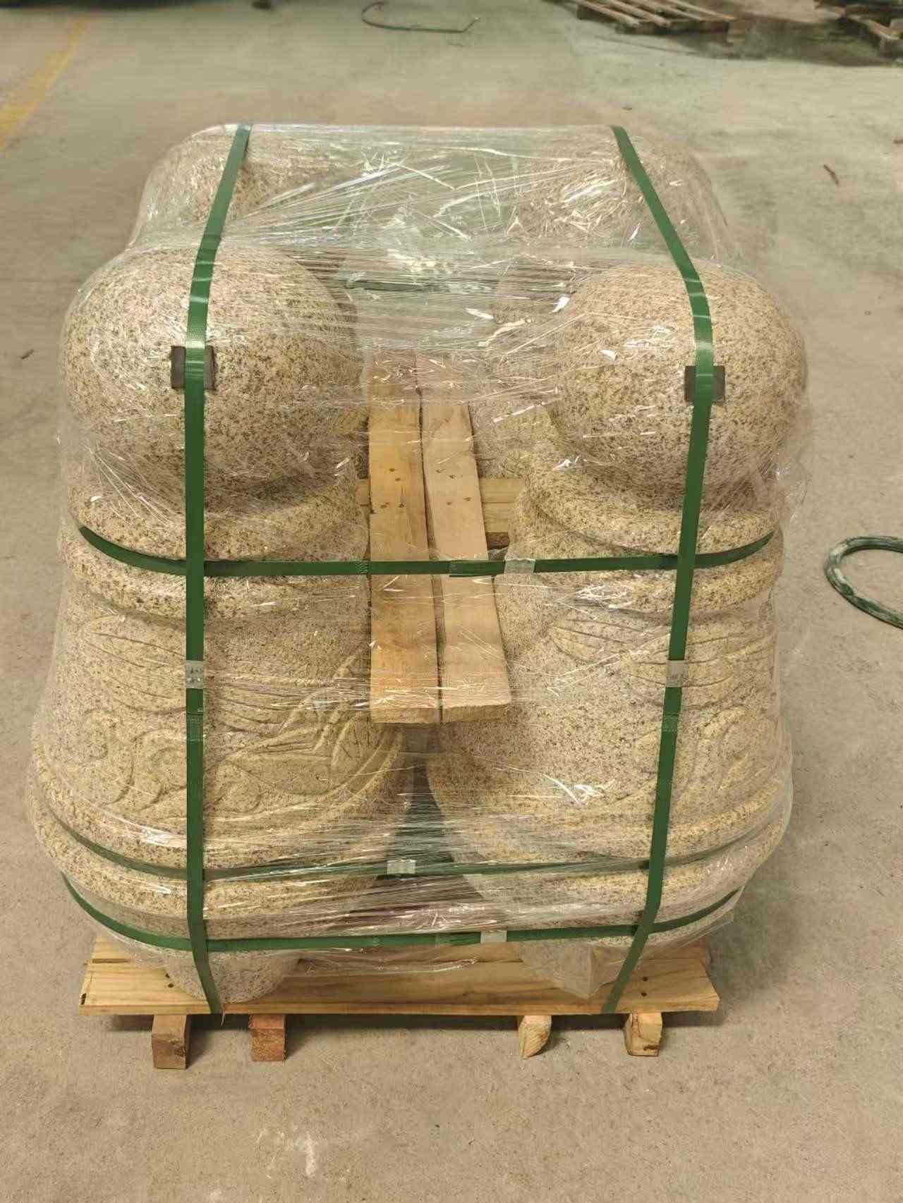 榆林 黄金麻异形定制雕花——棒棒糖挡车柱