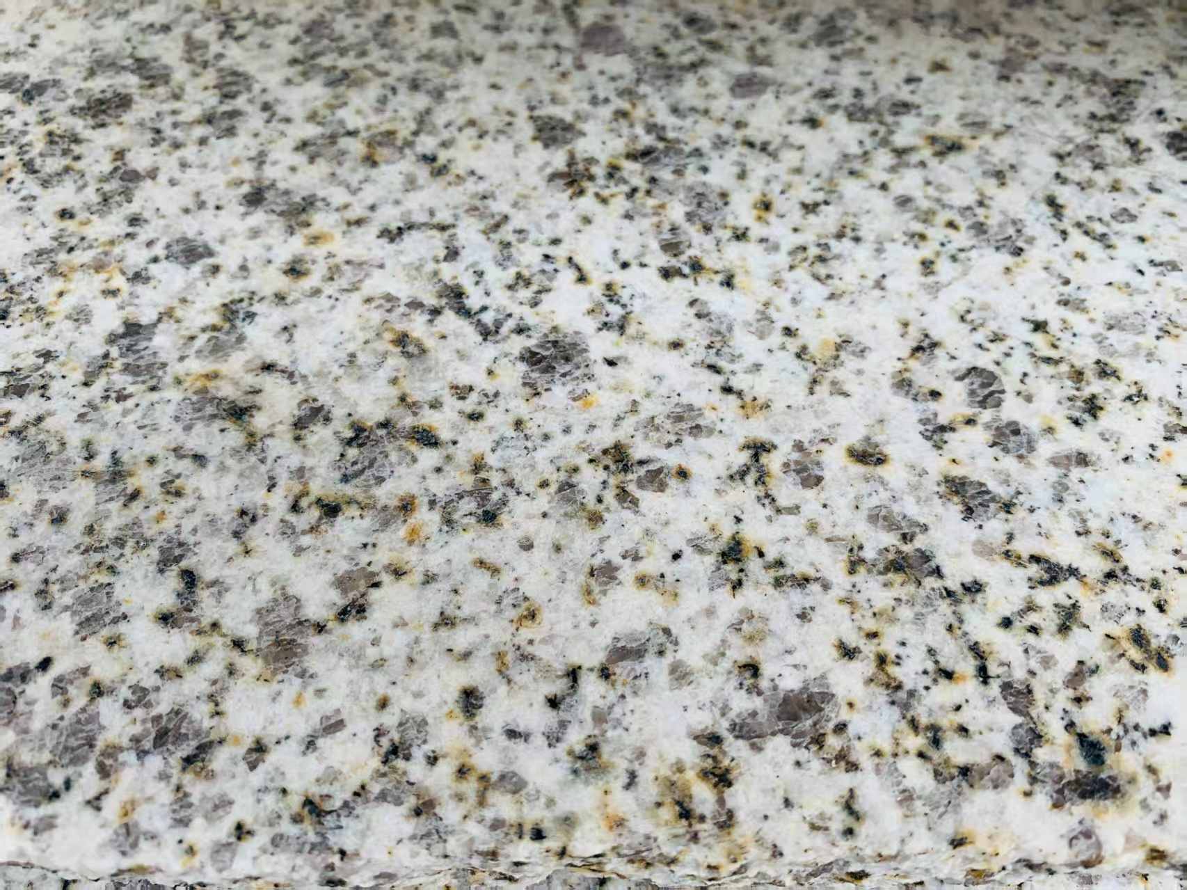 榆林 黄金麻花岗岩石材浅黄光面