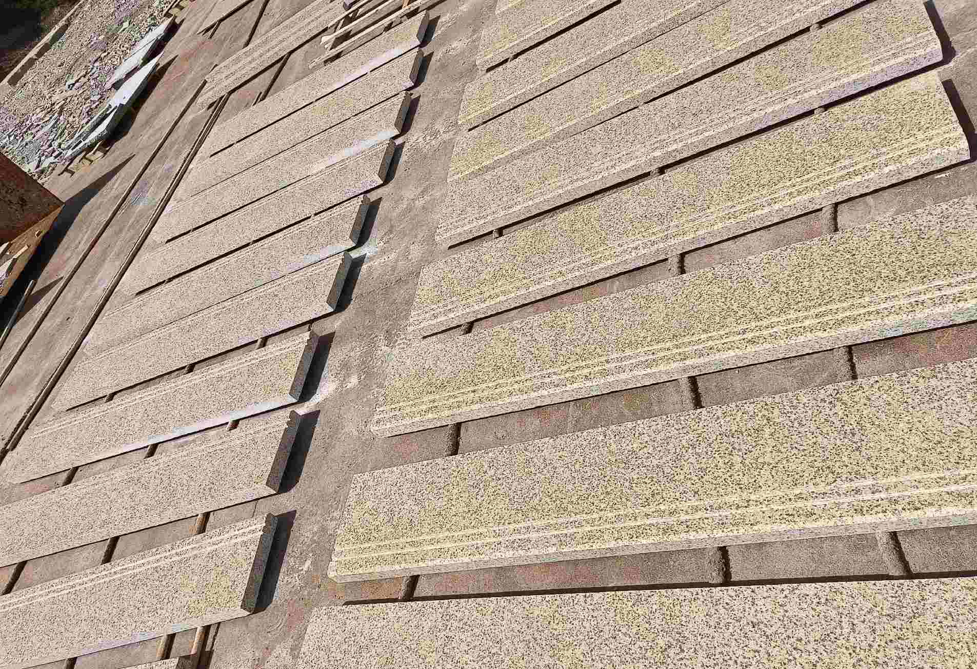 榆林 黄金麻花岗岩光面楼梯踏步