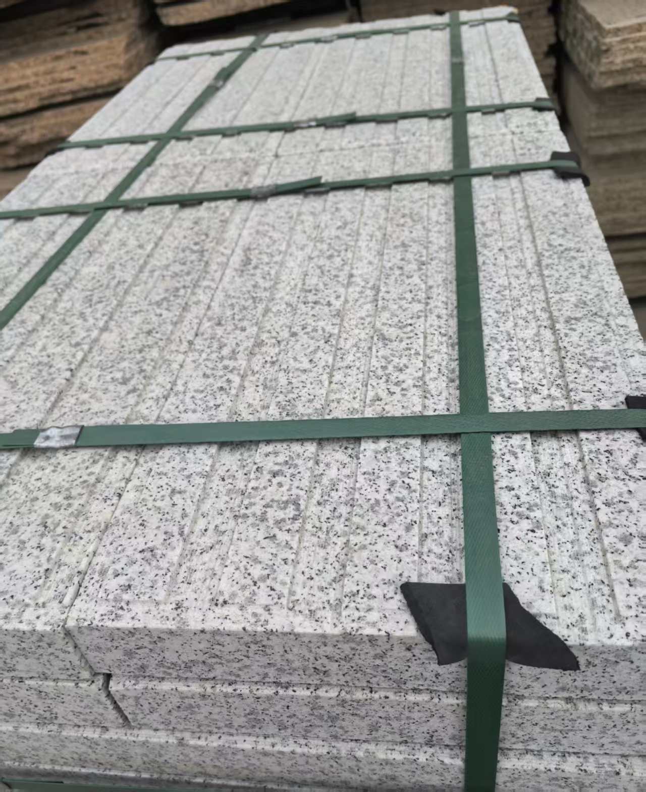 榆林 白麻花岗岩直行盲道石，盲条，地铺石